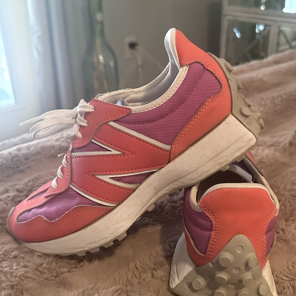 New Balance Women's Vibrant Orange and Purple Sneakers - Picture 6 of 8